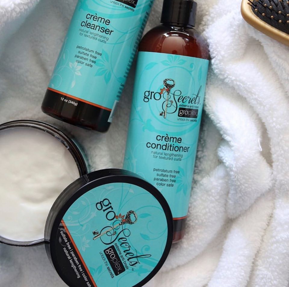 Does it get any better than this, premium products at your finger tips😍😍✨⁣
•#grosecrets #whypaymore #naturalhair #curlyhair #washngo #naturalhairstyles #naturalhairsistas #naturalhair #amazingnaturalhair #naturalhairjourney #curlbox #naturalchixs