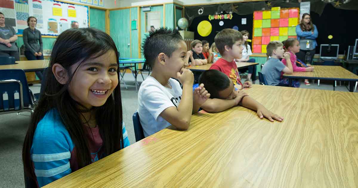 uwsl's tweet photo. We don’t have to settle for a world where a child’s ability to thrive is dictated by race, ethnicity or poverty. With the support of our national partner @StriveTogether we’re taking our work further. Read more:  https://t.co/EPMDrkXX92 #C2CCommunityChallenge #CradleToCareer https://t.co/K9PQhL1Fk4