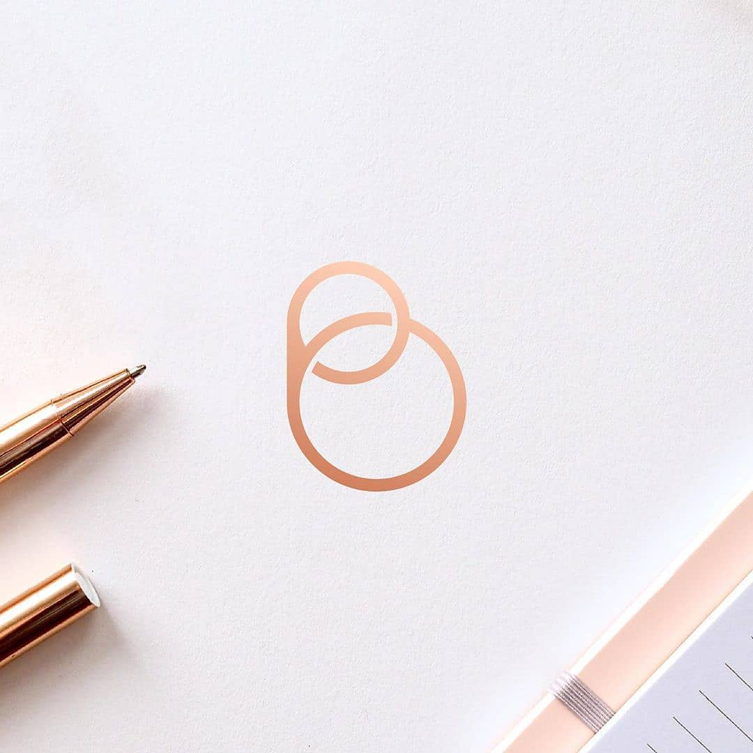 logomakers_hq's tweet photo. Monogram concept for B.⠀
.⠀
Follow @logomakers_hq⠀⠀
.
By : https://t.co/RVnjZnA8M6
.⠀
#design #logoprocess #monogram #logos #brand #logoramia #logosai #logoidentity #logonew #typetopia #logodesigner #logocreative #monogramlogo #brandidentity #logomakers_hq https://t.co/LN0M9V85qg
