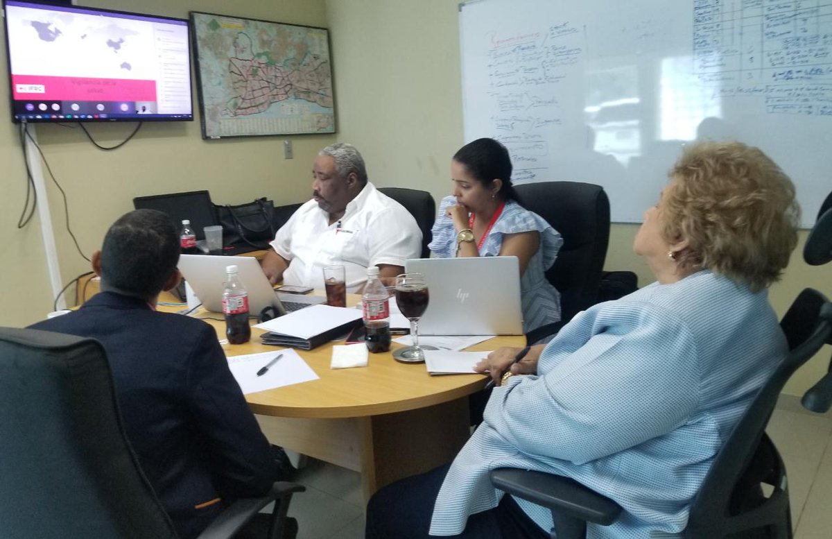 crdominicana's tweet photo. Conferencia con la IFRC sobre el Coronavirus. Participan Dra. Leroux, Dr. Leonardo Arias, Dra. Villar, Zuleika Polanco y Sergio Vargas https://t.co/AWAXUBF7Dx