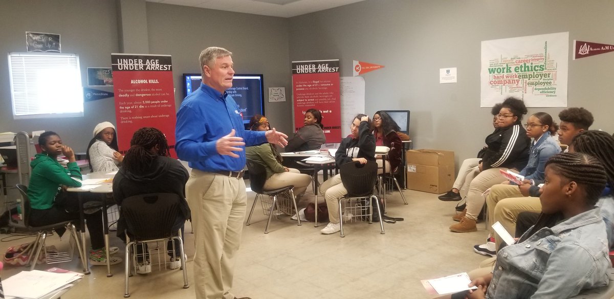 Alabama Alcohol Beverage Control Board talking with students about negative effects of under age drinking.<a href="/DegaSuper/">SuperDega</a> @MPACTMontgomery <a href="/a_montgomery/">JAG_MPACT</a>