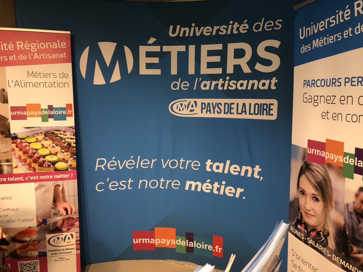 FredericEnfrein's tweet photo. Lancement du site https://t.co/SSOHWud8B8
#FormaSarthe illustre, de belle manière, l’enjeu et la nécessité d’accompagner les jeunes et les adultes !
@cmarPDL en est un acteur dynamique, avec #URMA, au service des compétences ! https://t.co/UKmYcyoby1