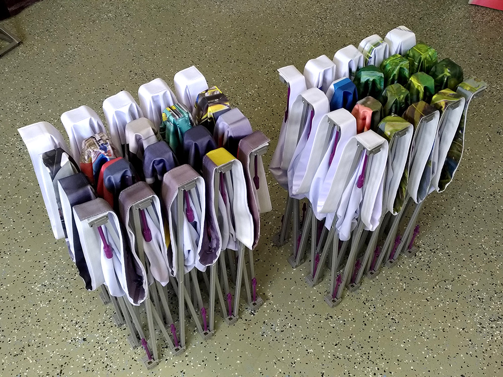 Here's a 10' #fabricdisplay designed and printed for a client. Lightweight and easy to set-up, they fold down for easy shipping!

#highqualityprinting #tradeshow #display