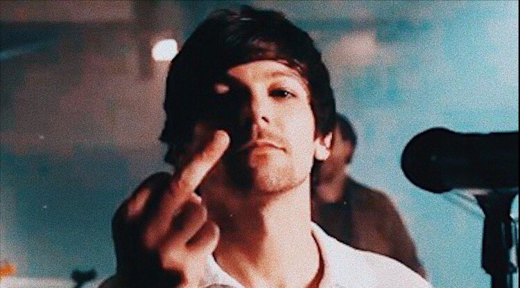 hstyIwt's tweet photo. and if it’s a banger, louis probably wrote it https://t.co/o7iZe042F6