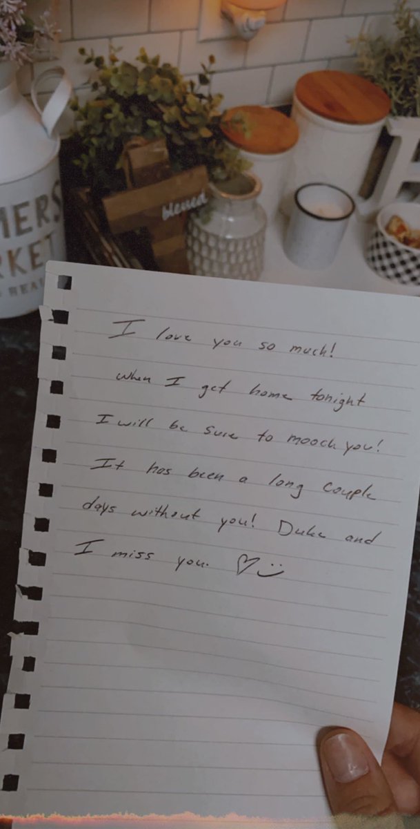 Kate Bush tweet media