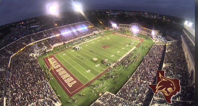 Charleswright_1's tweet photo. Very excited to announce that I have received an offer from Texas State! Thanks to all my family, friends, and coaches for all the support! @JakeSpavital @ZSpavital @TxStateBobcats https://t.co/wyxyUvFTkA