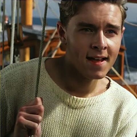 Nicky_Car_'s tweet photo. james gatz vs. Jay Gatsby
#transformationthursday https://t.co/6cxim5G13a