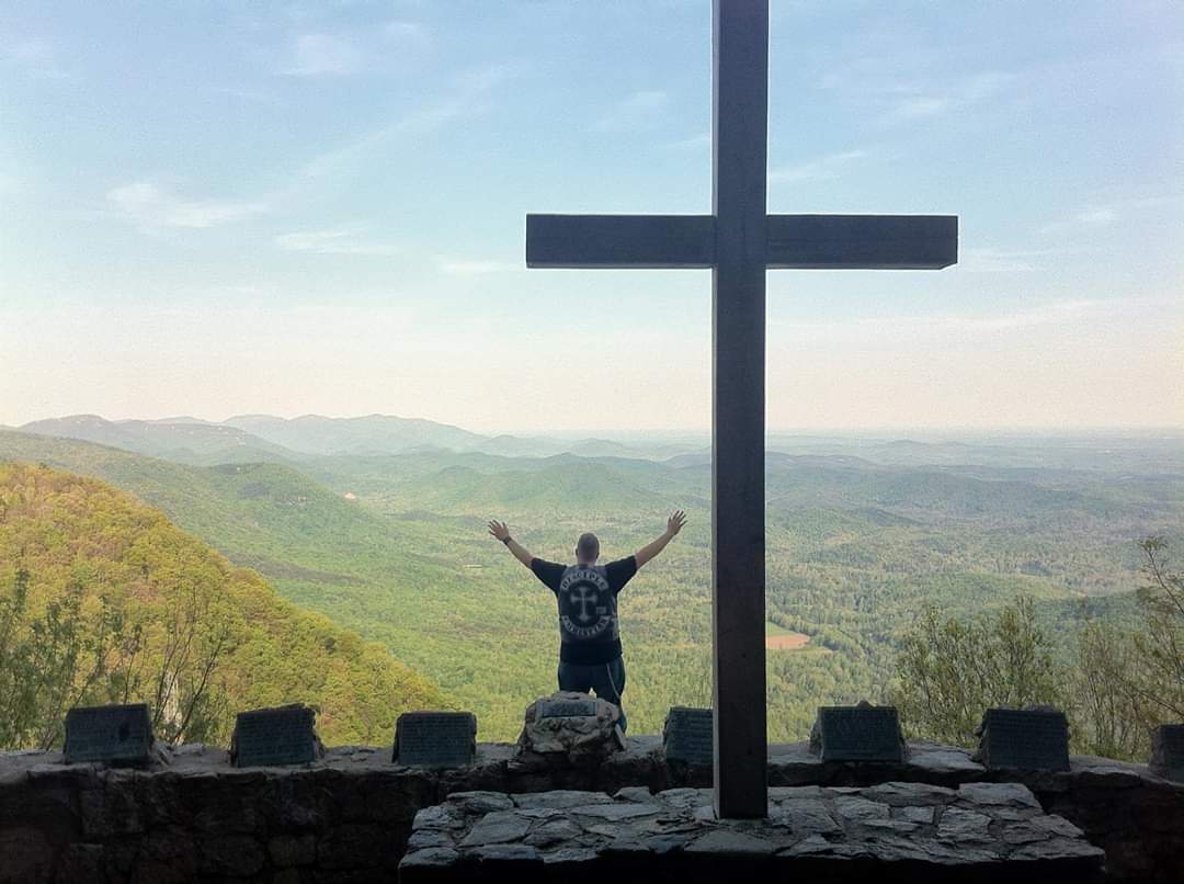 DiscipleCMC's tweet image. Submit therefore to God. Resist the devil and he will flee from you.
James 4:7
#VerseOfTheDay #DiscipleChristianMC #MotorcycleClub #Christian #footofthecross #worshipping #ChristianMC #BikersForChrist #ManOfGod