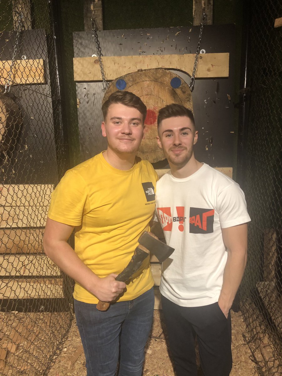scott_fraser_'s tweet photo. @Murray_Fisher6 happy birthday brother 👊 enjoy yourself and I’ll see you tomorrow 😘x https://t.co/wNXOgVofml