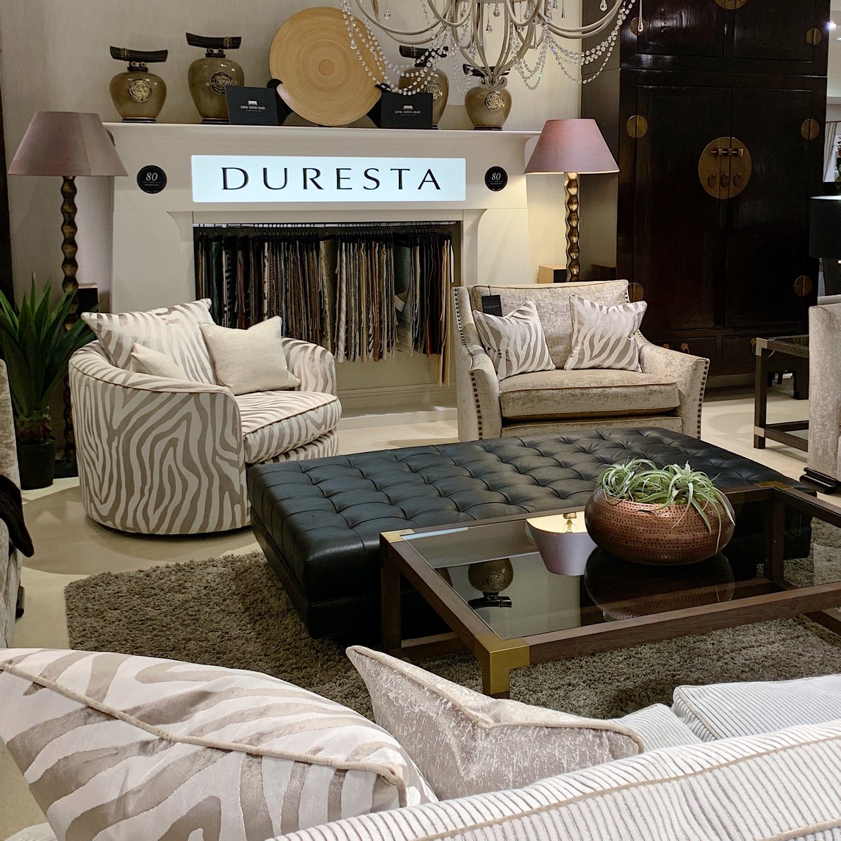 Based in Long Eaton, Nottinghamshire; the luxury Duresta showroom is the ideal place to pick your furniture and fabrics 🛋️

Visit our website to book an appointment: duresta.com/our-stockists/…