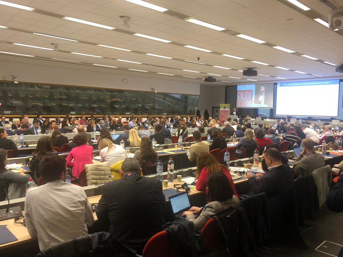 Tactics_Europe's tweet photo. La directora gerente de @oia_inlac @numavera  asistió hoy en Bruselas a #INFODAY 2020 . Un encuentro con la promoción agroalimentaria europea como gran protagonista. Los principales sectores de España, representados @ComisionEuropea #infoday2020 #EUAgriPromo #CHAFEA  @EUAgri https://t.co/6PSIrcAK3C