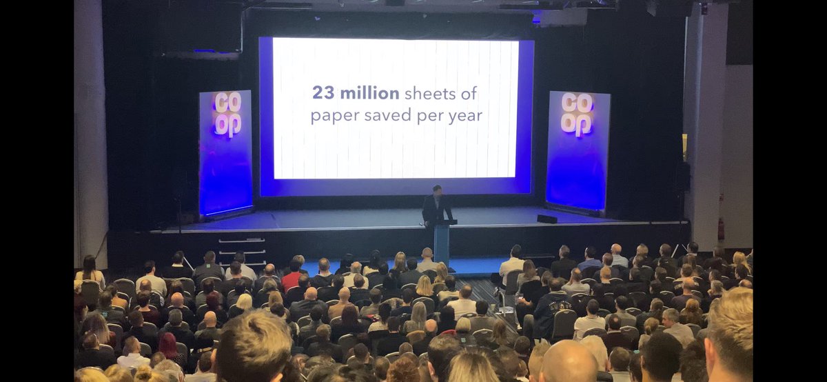 Well 500 miles 3 roadshows 2600 managers and 1 amazing product #SmartGap so proud of the work the team have done to make such an amazing product. Live in all stores from Monday !!! <a href="/CP_Whitf/">Chris Whitfield</a> <a href="/markgrews1/">mark pettigrew</a> @DurableStretch