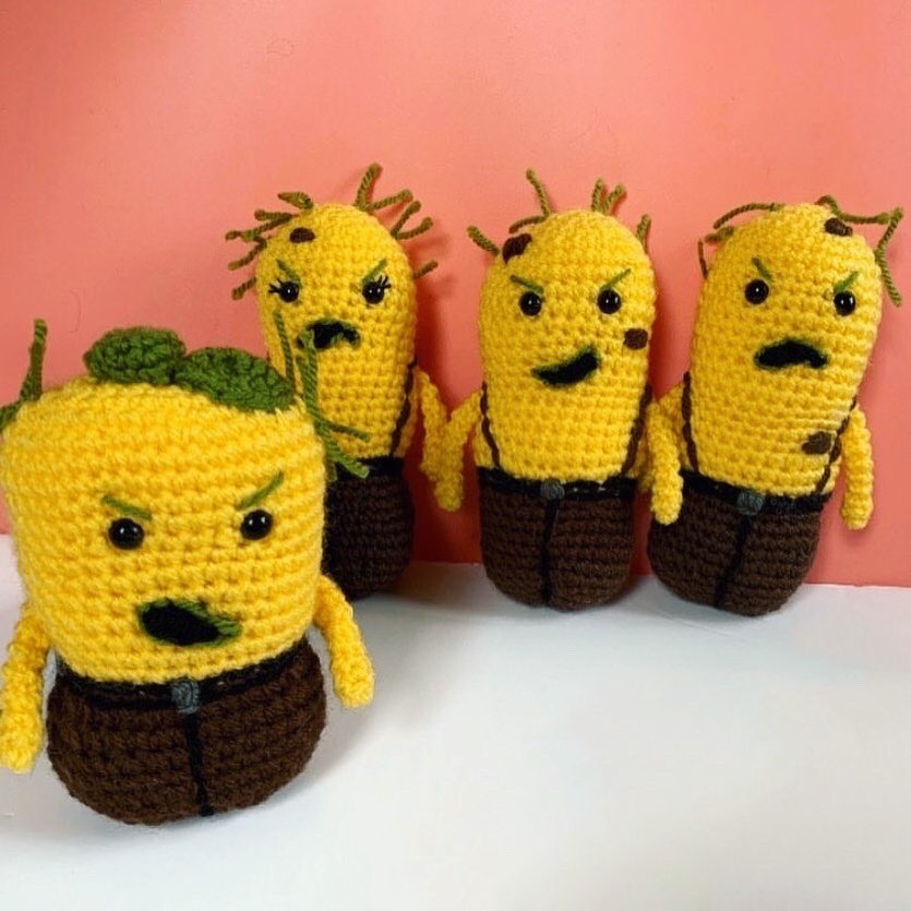 ItsTheGumChums's tweet photo. Thank you so much for your beautiful work @little_crochet_makes 💕🦷🤗. We hear Harry now calls his toothbrush Tommi 🥰. We look forward to meeting you very soon 🤗
#TheGumChums #StoryTimeProps #TheGumChumsSong #BSPD #TommiToothbrush #ProtectorSquad #DeanoDecay #ThePlaquePack https://t.co/lfmsuMj6ba