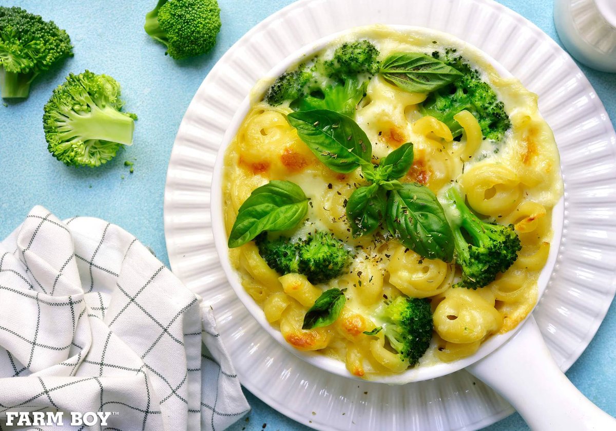 FarmBoy's tweet photo. Adding roasted #broccoli to your favourite comfort foods like Mac & Cheese is a great way to #EatColourfully! It also makes a healthy snack w/ other veggies on game day.
Fresh broccoli is just 2/$5.00 in our latest #FreshFlyer. CLICK for weekly specials: https://t.co/VQ6qohKO4Z https://t.co/CeQt3N27Gc