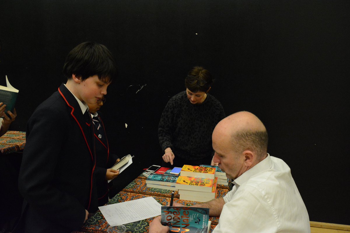 PMSchoolLib's tweet photo. Thank you to @AdamBaron5 for the fantastically entertaining author talk and book signing at yesterday's #GreenwichSchoolsLitQuiz held yesterday at @creativetallis 📚👍 https://t.co/ZrQ1iTqDUn