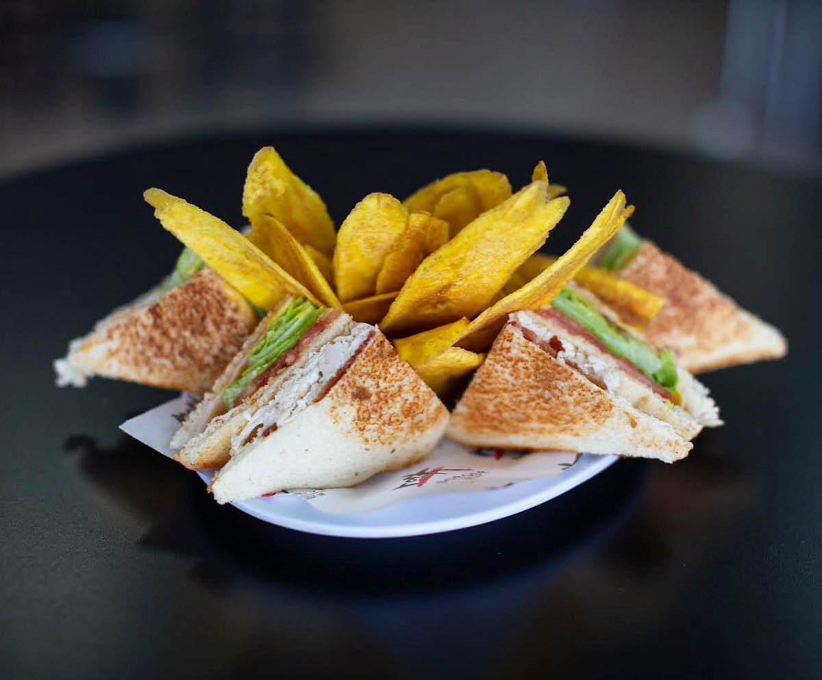 Y el ganador es .... ¡Club sandwich con platanitos!