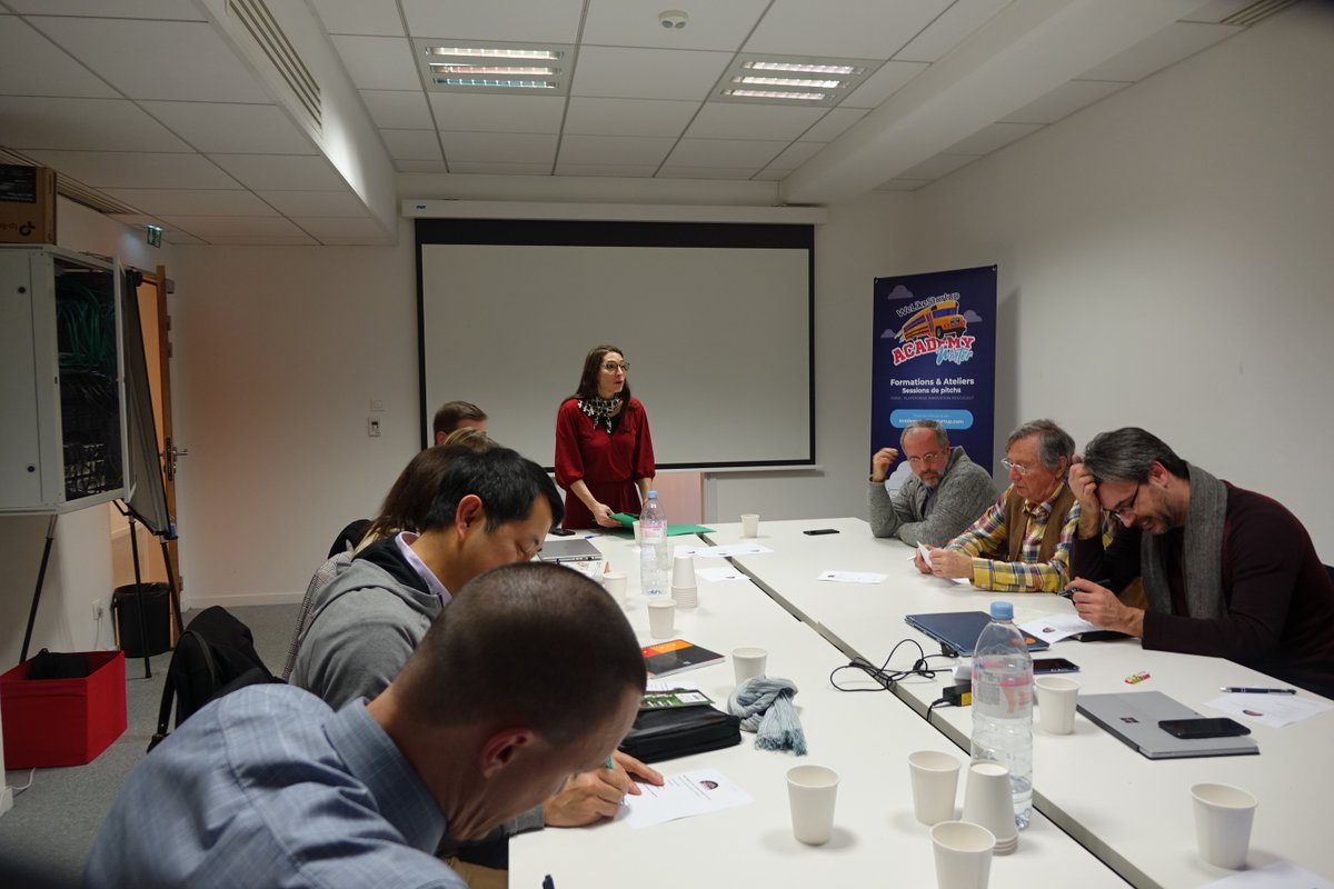 Investessor tweet media