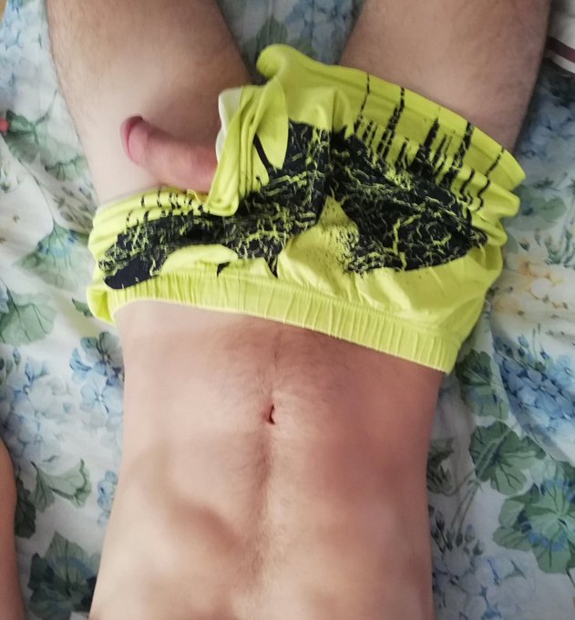 Nananananana BATMAN https://t.co/8I5SlkNGcL<a href="/tag/porn"class="tags"><span>#porn</span></a><a href="/tag/handsomeboy"class="tags"><span>#handsomeboy</span></a>