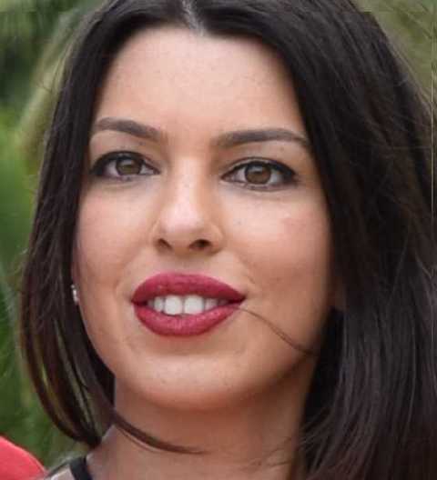 porra_4's tweet photo. Adelina: me duele que me compare con Andrea, ella y yo no tenemos nada en común.

Creo que "salta a la vista"

#LaIslaDeLasTentaciones7 https://t.co/xOlf6nLZN7