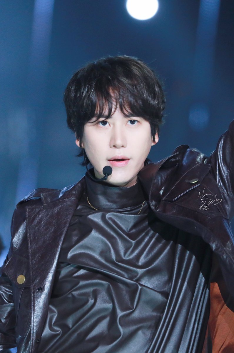SUPER JUNIOR - キュヒョン  衣装 キュヒョンの衣装はどこの？ | むらたま SUPER JUNIOR