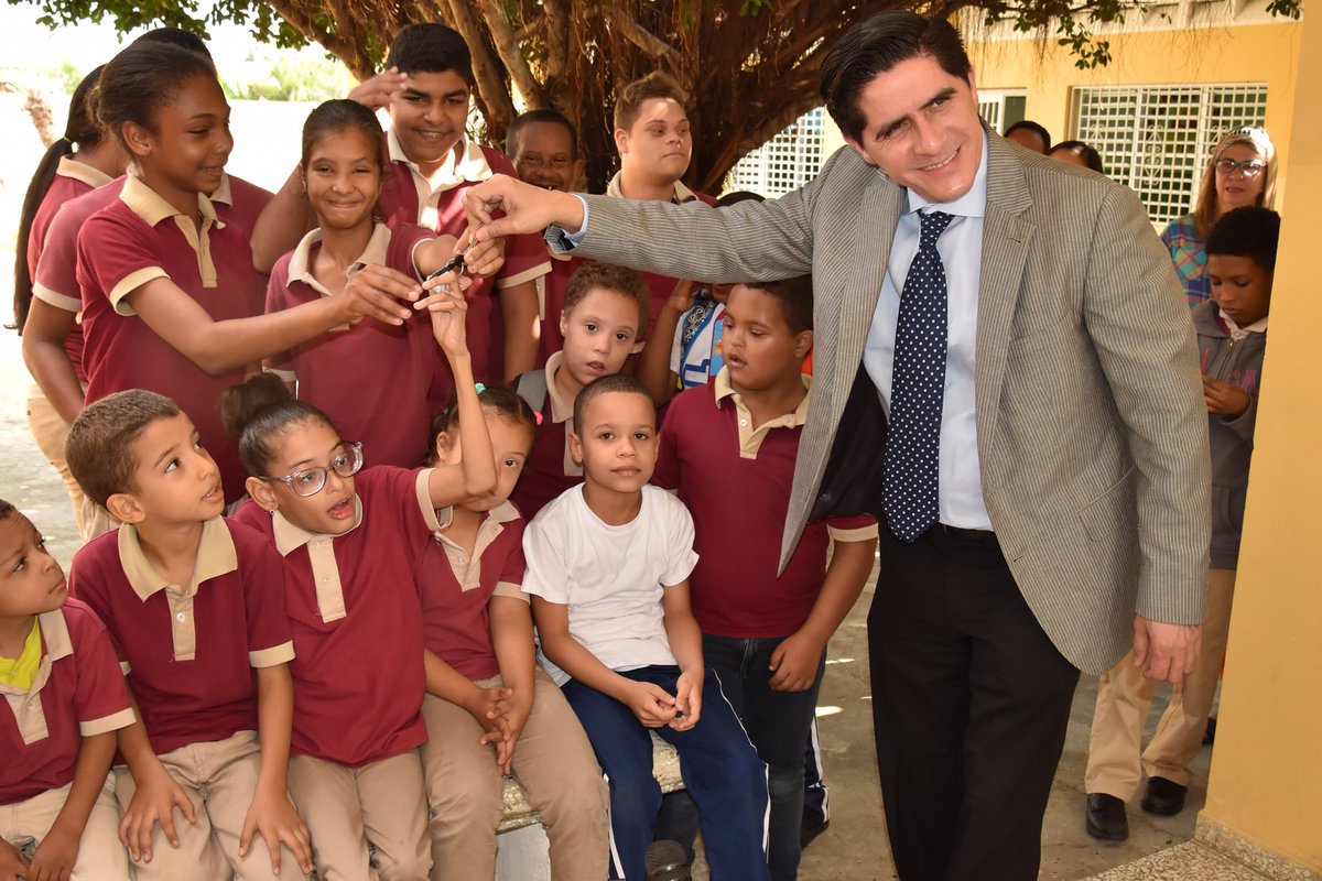 Ministerio Educación RD tweet media