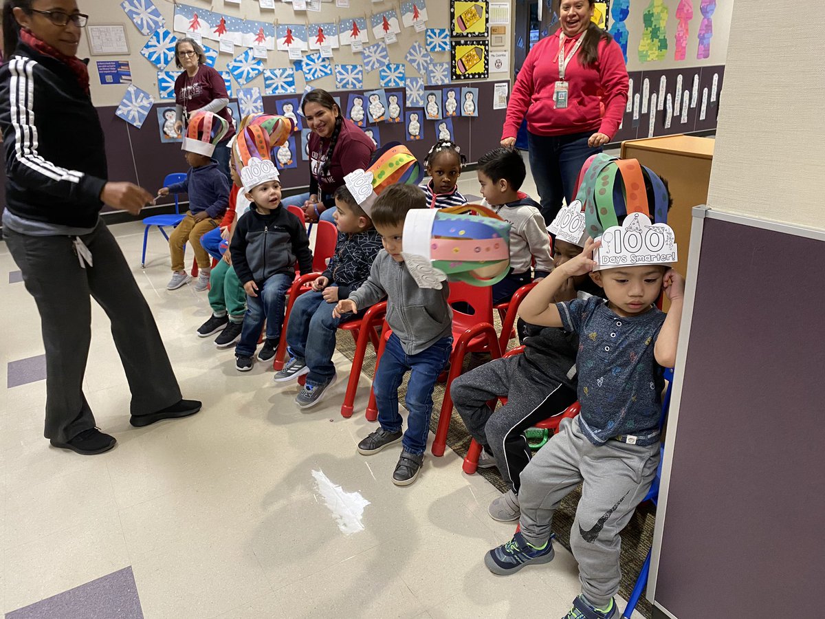 CoombsClass's tweet image. 100th day of School success!!! @DukeElem