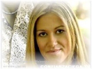 morralladepus's tweet photo. Ha vuelto a pasar!!!! Quién es esta chica? #LaIslaDeLasTentaciones7 #confianzaciega https://t.co/c0xsHYRdHY