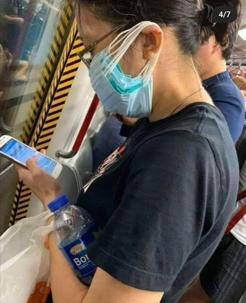 iHadjerHadji's tweet photo. people in #china Trying to protect themselves from  #coronarvirus .
May God be with them 🤲🤲 https://t.co/MVX8VlafPH