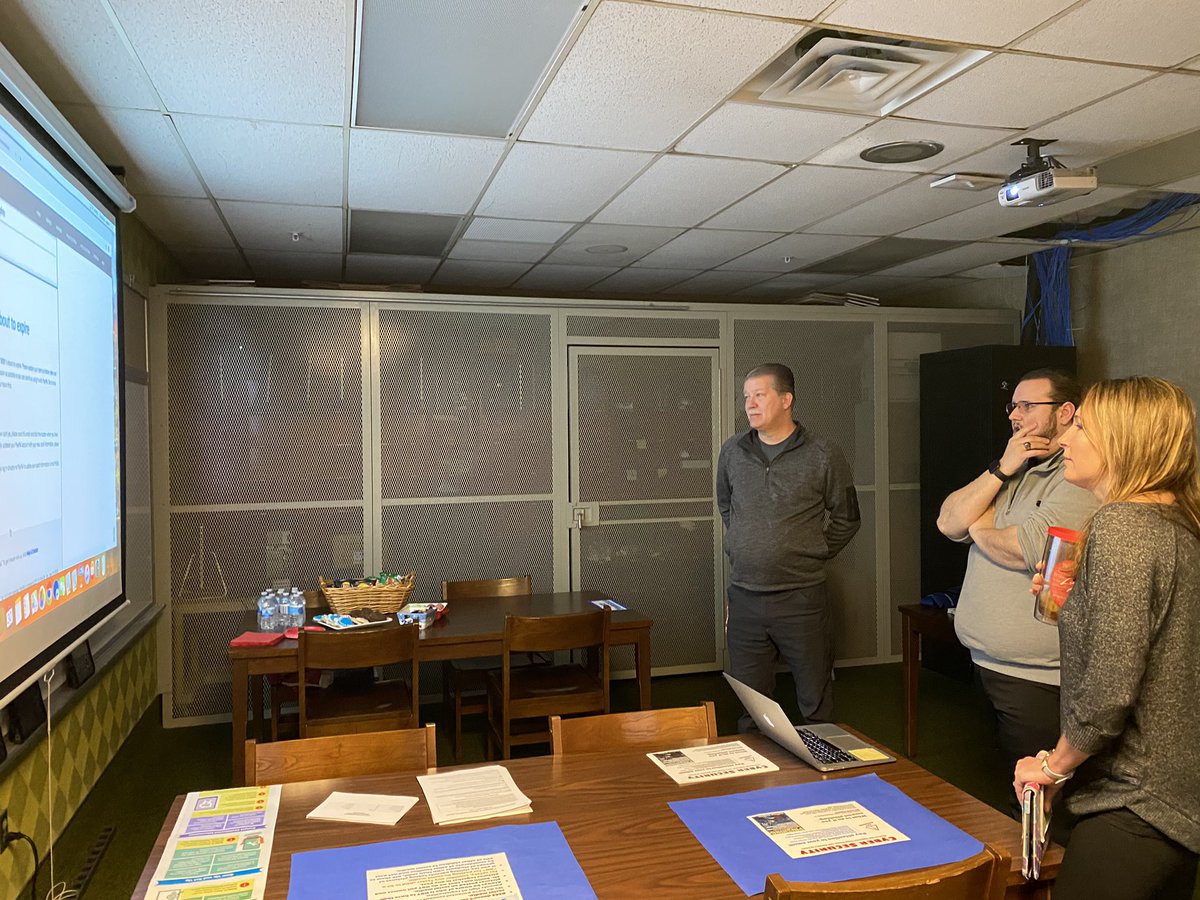 dottiehellmich's tweet photo. Staff PD for Digital Citizenship Week. Look at the concentration as they take a dig cit quiz on cyber security! @ndeschargers #ndeschargers #1DCCS #theydidgreat https://t.co/bW7U0O9ll0