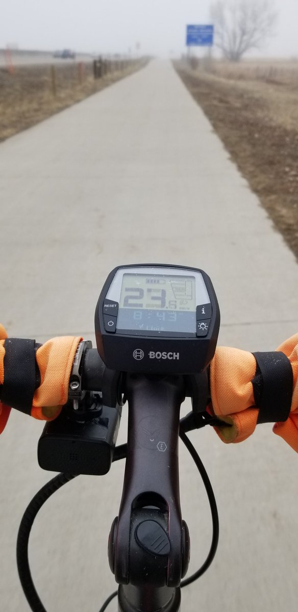 BikeBoulderBike's tweet photo. Glad to be on a separated bike path for most of the foggy commute this morning! #36BikeWay https://t.co/dpn4ivaWHG