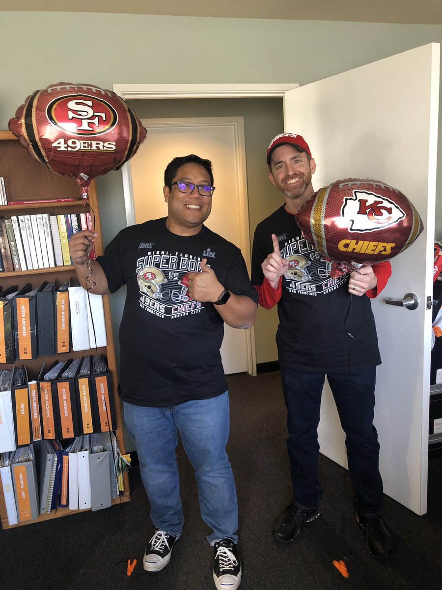 OsterAds's tweet photo. Day 2 of Super Bowl preparations 🏈😎
#superbowl2020 #superbowl #niners #sf #49ers #sf49ers #sanfran #kansascity #kc #chiefs #chiefsfootball #kcchiefs #osterads #officelife #workhardplayharder https://t.co/fmG5Sd0RWk
