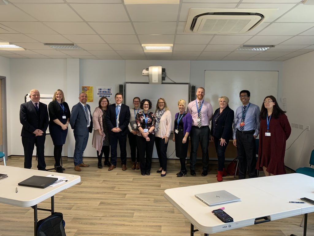 kirsti79's tweet image. Great to meet #shadowboard colleagues @sthknhs today! Really engaged group. Good to catch up with @nickyinghamICTP &amp;amp; @KevantNHS too!