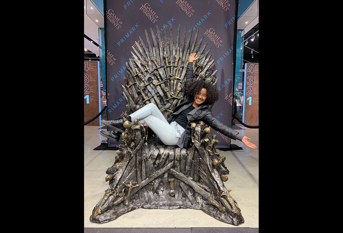 ChemistryMIT's tweet image. Graduate Student Amanuella Mengiste shares the TV channel she&apos;d most like to watch, the house she&apos;d build with unlimited funds, her top three favorite movies, and more in this month&apos;s #GradStudentSpotlight! chemistry.mit.edu/chemistry-news…