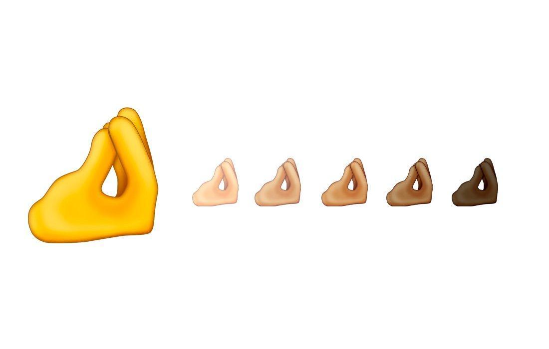 infobae's tweet photo. "Qué te pasa": llega el emoji de un gesto típico de Argentina e Italia 📲 https://t.co/eowM42WtTC https://t.co/miQ9KKVksF