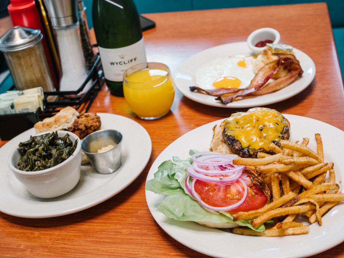 A restaurant the whole family can agree on. Our family owned, family-friendly restaurant has something for everyone. With fresh and local ingredients, you'll find yourself coming back over and over again. #eatlocal #globallove #atxeats