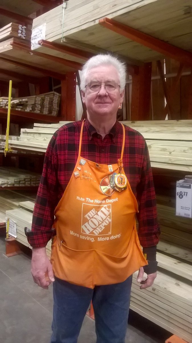 DouglasLyon6's tweet photo. Entrypoint Doors would like to thank John C. at the NW Roswell store for providing leads that turn into big sales.  Also thanks to George, Nicole, Rupi, and Cory. @NicoleEndrenyi @TimsartainE @brettbutlerEPDW https://t.co/gEUb7Necjk