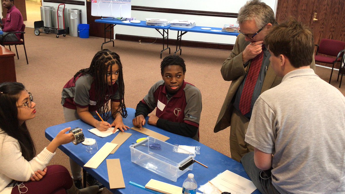McKinley engineering students designing a wind turbine with <a href="/EngTomorrow/">Engineer Tomorrow</a> event at <a href="/DCWASA/">(Not) DC Water</a>. <a href="/NAFCareerAcads/">NAF</a> <a href="/MTHSTrainer/">McKinley Tech EC</a> #DCPSrising