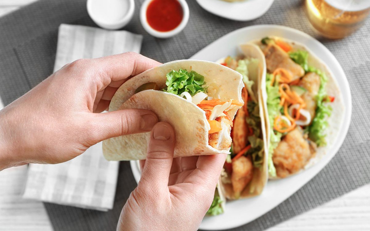 Hungry?

Palm Springs has dozens of restaurants within minutes of the hotel. From Thai to tacos, even the pickiest eater will find something yummy. Call ahead &amp; we will make reservations for you!
ow.ly/ETBj50y2fi7