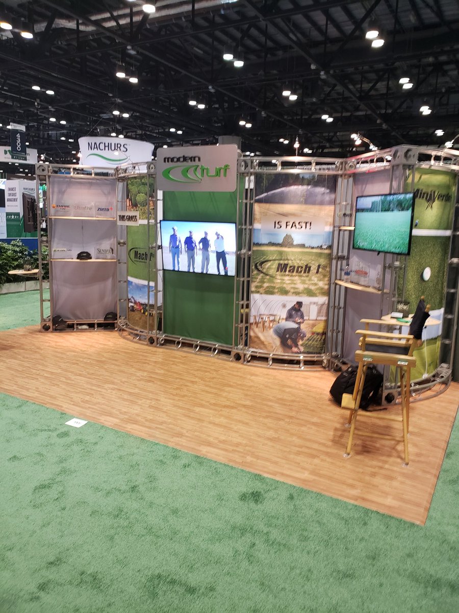 bj_at_mturf's tweet photo. Great two days at the GIS show in Orlando #mach1 #sunday #miniverde #modernturf https://t.co/qoyefkDBRt