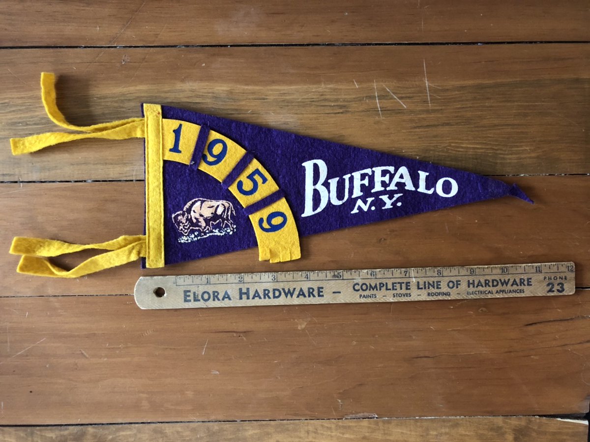 BannerYearVNTG's tweet photo. Just listed : Toronto, Markdale, + Buffalo NY https://t.co/SBQ1ckm69K #vintagepennant #vintageontario #markdale #buffaloNY #vintagedecor https://t.co/SDh0AMtDiJ