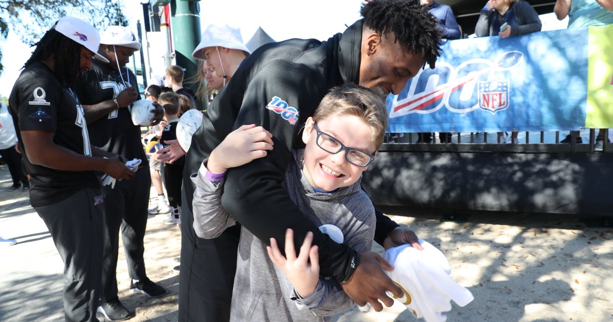 makeawishohkyin's tweet photo. This weekend, wish kid Ryder had his wish to attend the @NFL 2020 #ProBowl granted! In addition to attending the Pro Bowl game, he had the experience of a lifetime meeting his favorite players at the AFC &amp; NFC practices &amp; exploring the ESPN Wide World of Sports. @MakeAWish https://t.co/TpZxuBLKpA