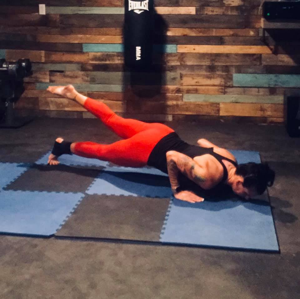 presnell_jb's tweet photo. Benefits of Yoga for your Running https://t.co/WUyORUpJt2 https://t.co/9DIpiTu3Fo