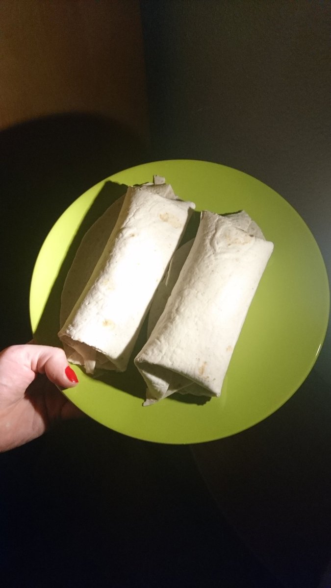 kj_snr's tweet image. The hotel room burrito. 🌯 #KJOnTour