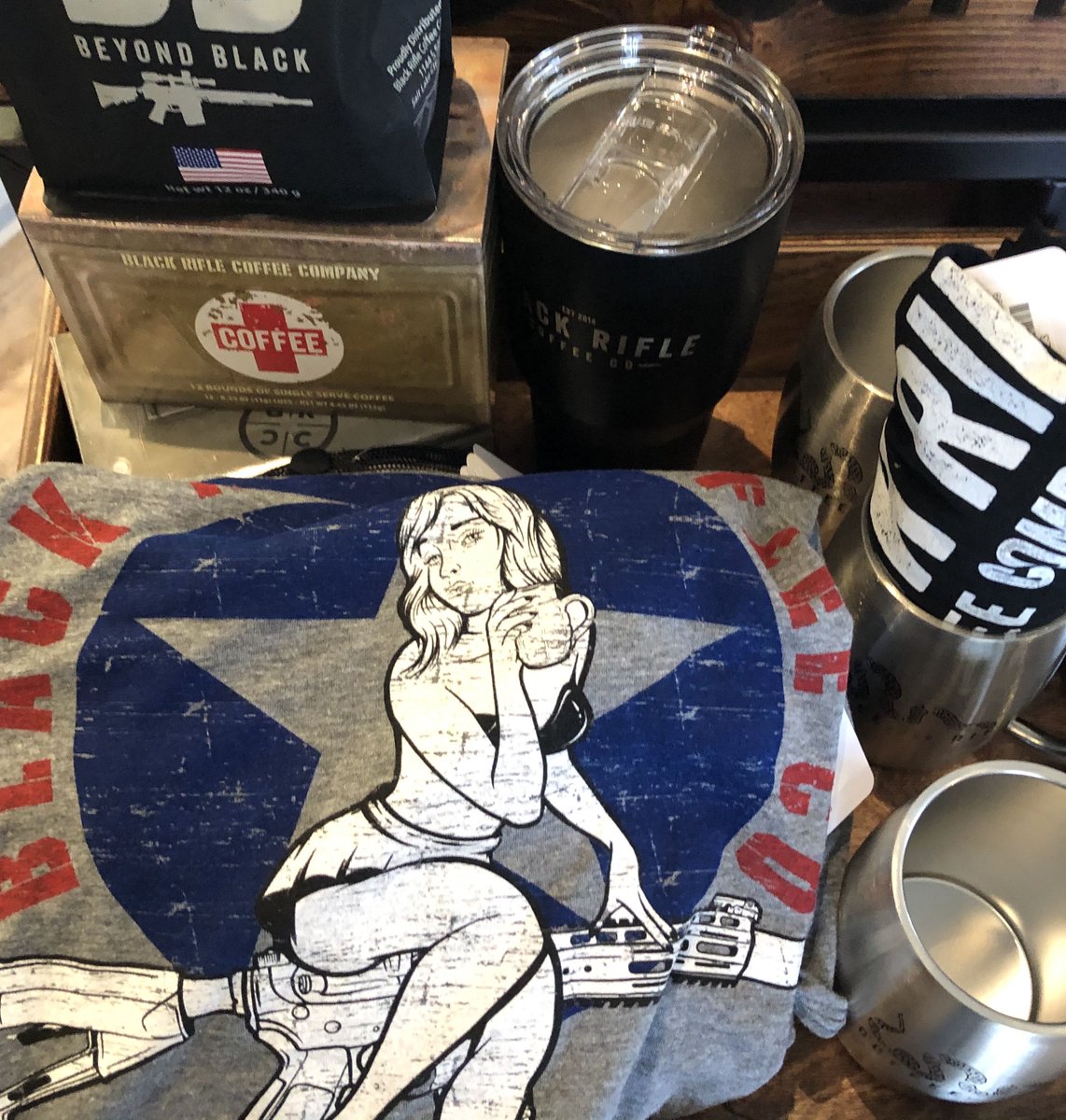 SBG_MT's tweet photo. Ooh la la❗️😍 @blackriflecoffee apparel inspired by WW2 bomber art⁉️😯 Coffee ☕️ and country 🇺🇸 never looked so good together! 💯 #whitefish #flatheadvalley #montana #coffee #merica https://t.co/Ar58w8Tu3F