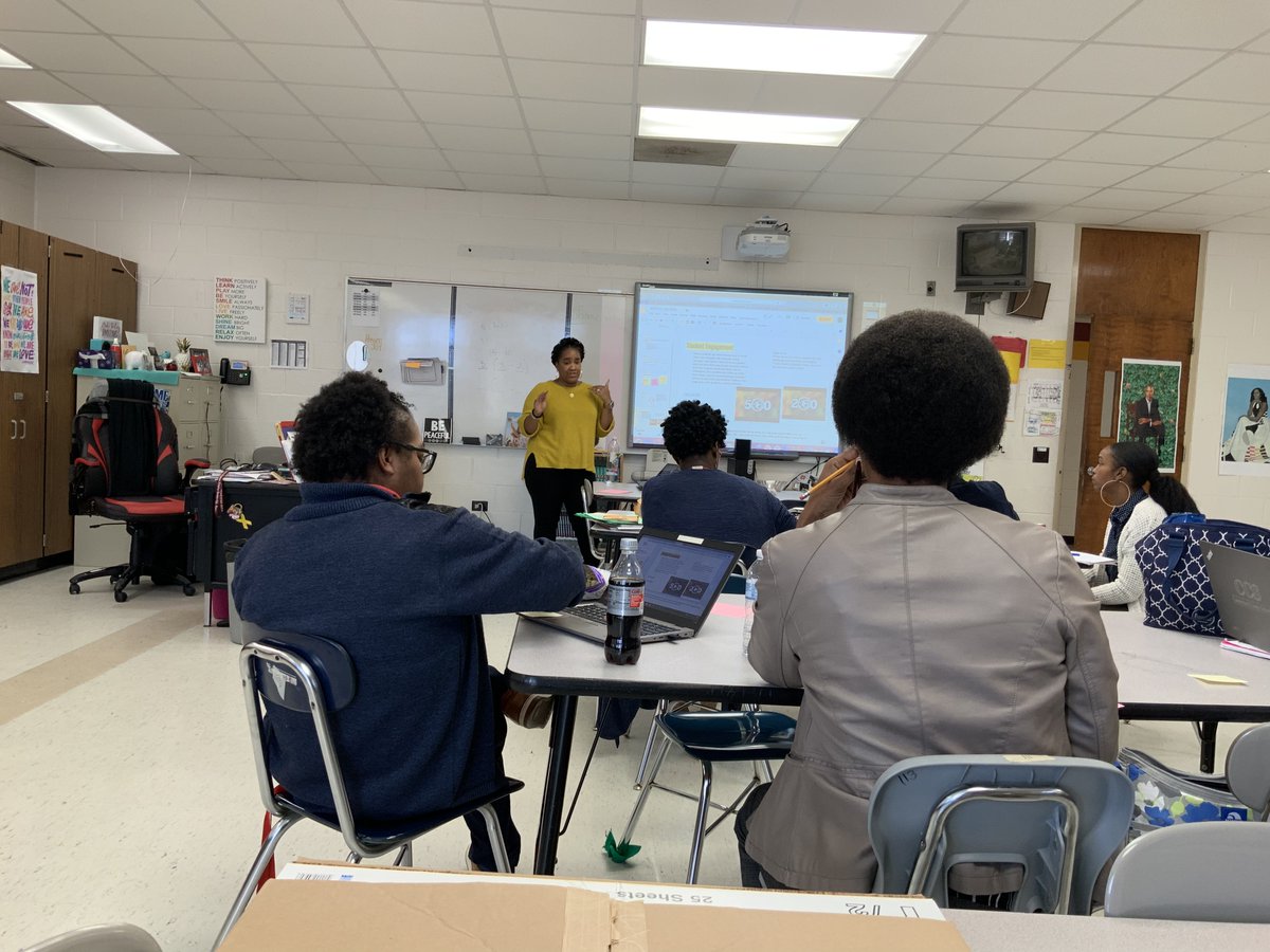 dbyrdhawks's tweet photo. #Three sessions of collaborative planning #Dedicated teachers #Best Instructional Coach https://t.co/YlWExTxKYb
