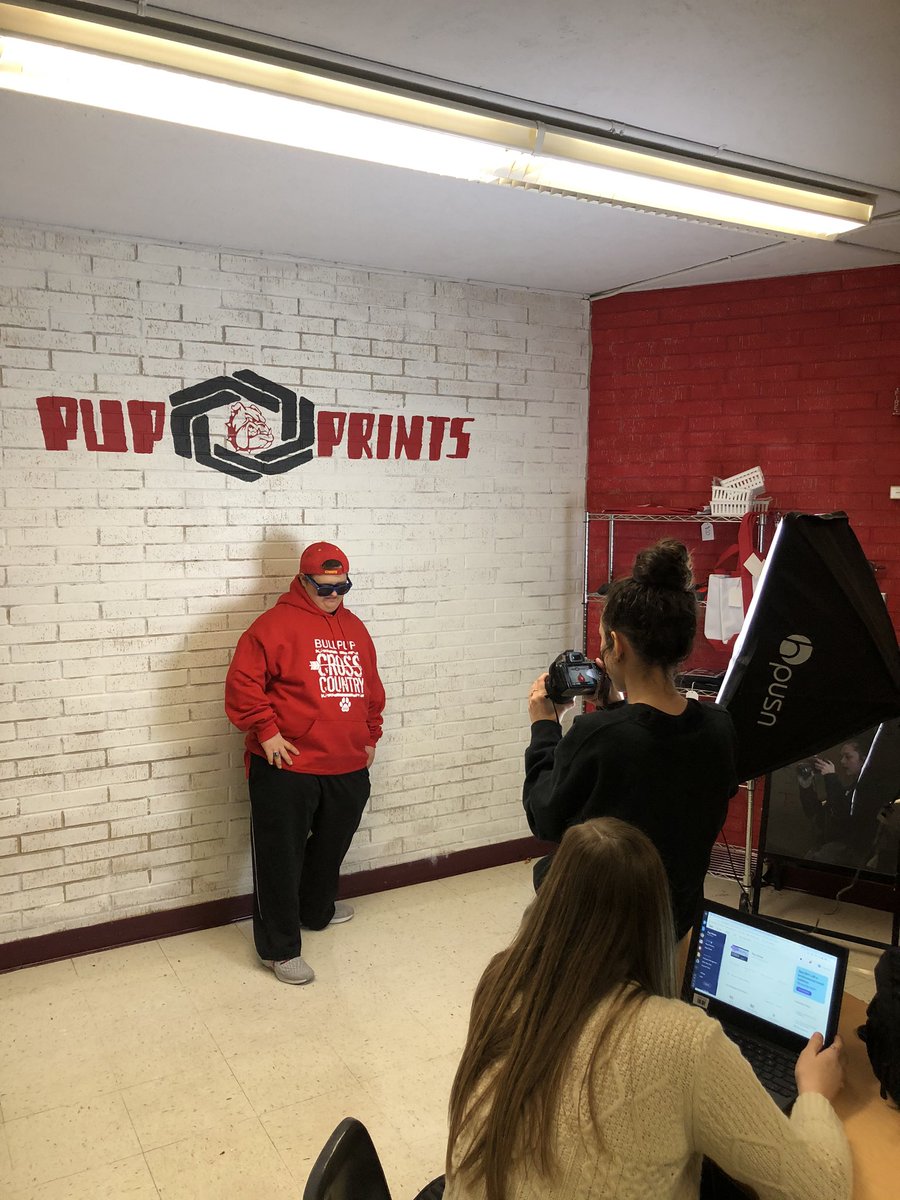 Photo shoots today in @pup_prints to revamp our website #projectbasedlearning