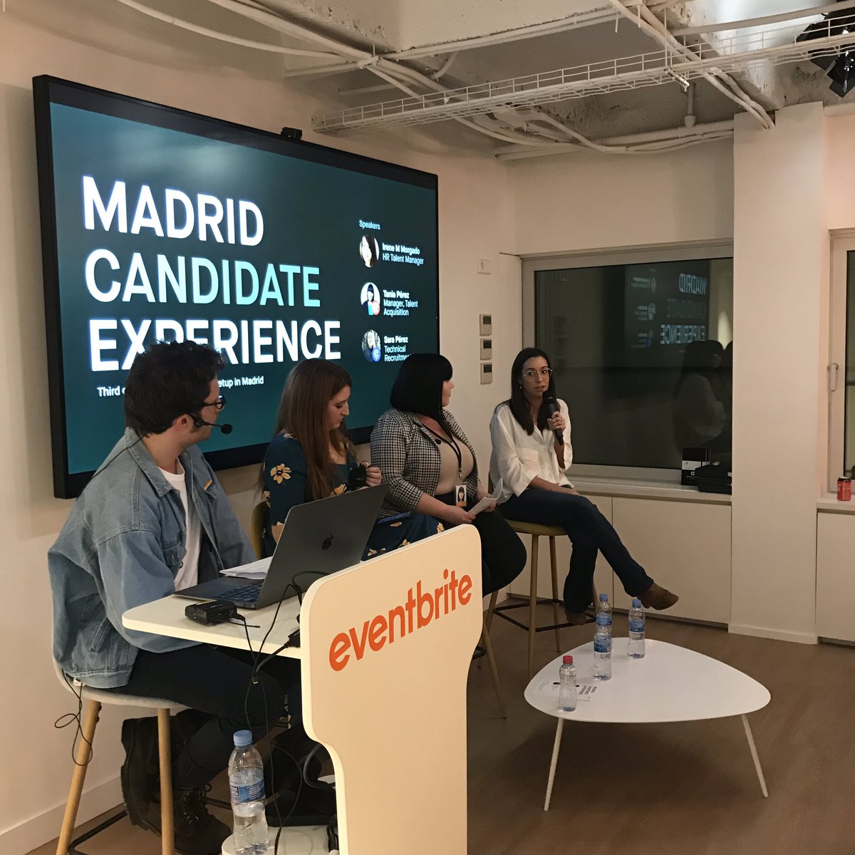 circulario's tweet photo. Sara Pérez from Cabify “I remeber as a Candidate, days of waiting for feedback felt like months. I think it is very important to keep a fluent communication with candidates” #CandidateExperience https://t.co/vRNMb9xFUq