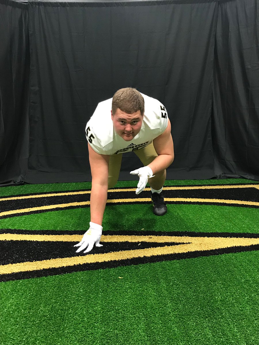 Committed!🐝🖤💛