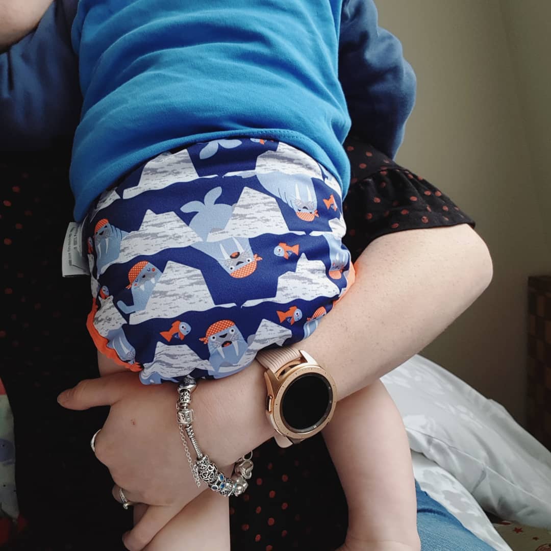 yobio's tweet photo. Sabías que... las morsas recién nacidas pasan unos 5 años pegados a su mamá, aprendiendo a sobrevivir 👶🏼 Foto de @laurend.mummytothree
·
·
·
·
#closeparent #pañal #popin #nappy #walrus #pañalesdetela #pañalera #pañalesecologicos #zerowaste #morsa #blue #azul #bebe #baby https://t.co/2xEO8Rw5og