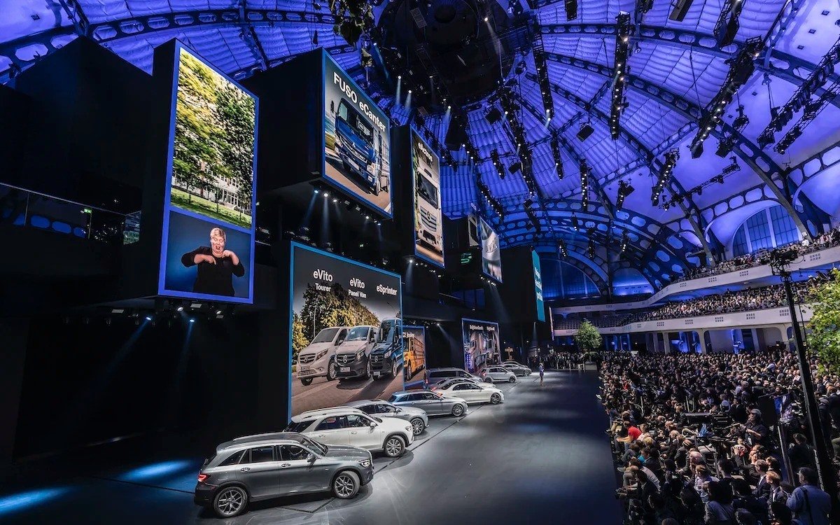 motorpuntoes's tweet photo. Adiós definitivo al Salón de Frankfurt, la ciudad queda excluida de la carrera para 2021
https://t.co/wUKmFm7ID6
@VDA_online #Automobilindustrie #IAA21 #iaamesse #Berlin #Hamburg #München @iaamesse https://t.co/54ejbxM6jN